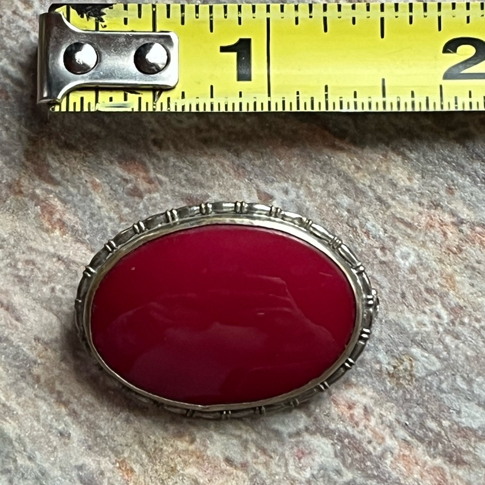 Antique Czechoslovakian Red Slag Glass Brooch - Picture 7 of 12